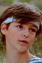 Dmitri Volkov as Юра