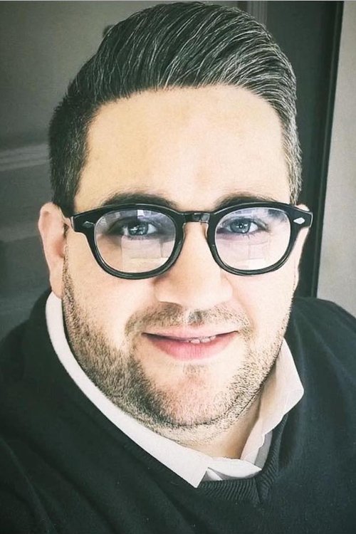 Carmelo Caccamo as Infermiere