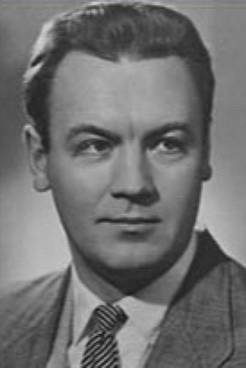 Lev Lobov as проводник Зачурский, казак