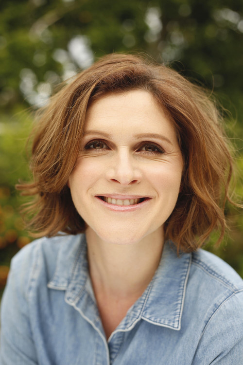 Laurel Devenie as Grace O'Sullivan