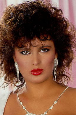 Jeanette Littledove as Asylum Patient