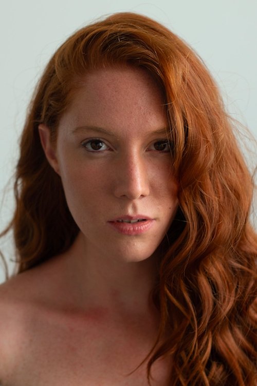 Nikol Kouklová as Støvlet-Cathrine