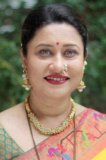 Suchitra Bandekar as Saudamini Pradhan