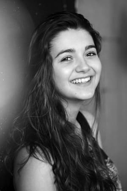 Mathilde Daffe as Carole Isnel