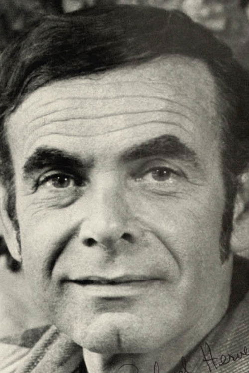 Richard Hervey as Gino