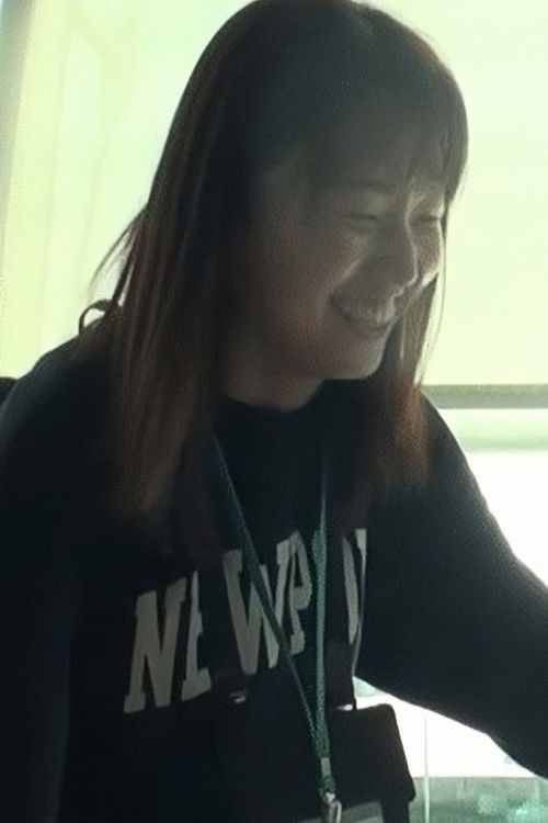 Jo Eun-jin as Kim Jung-sook