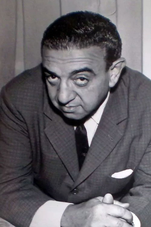 Nathán Pinzón as Inspector