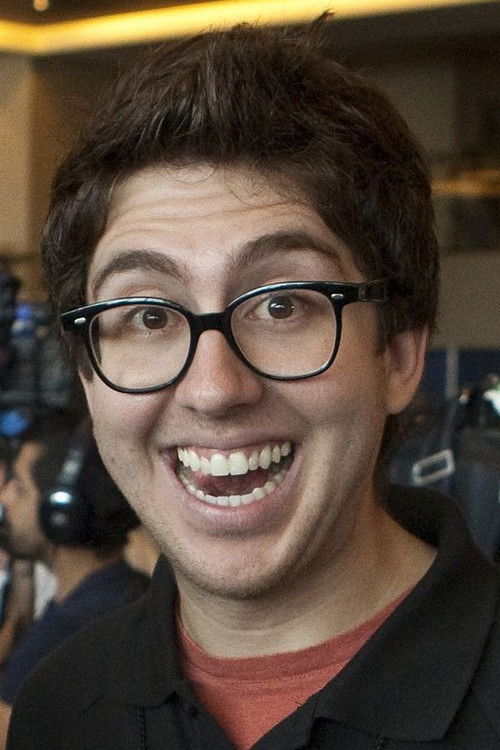 Amir Blumenfeld as Amir