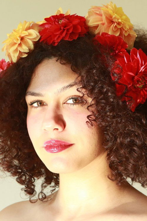 Fayza Shama as Nunna "Lolly"