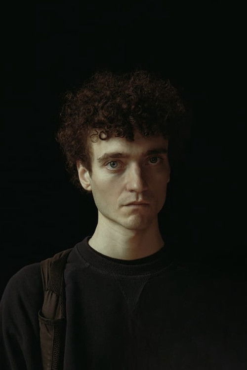 Antonis Papanikolatos as 