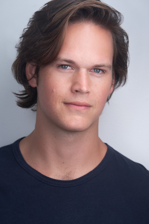 Max Miller as Troy Meeks