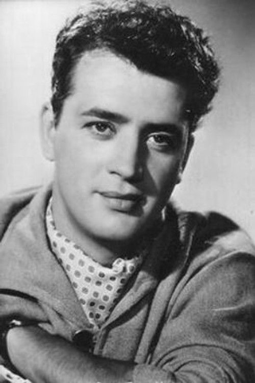 Bert Fortell as Simon