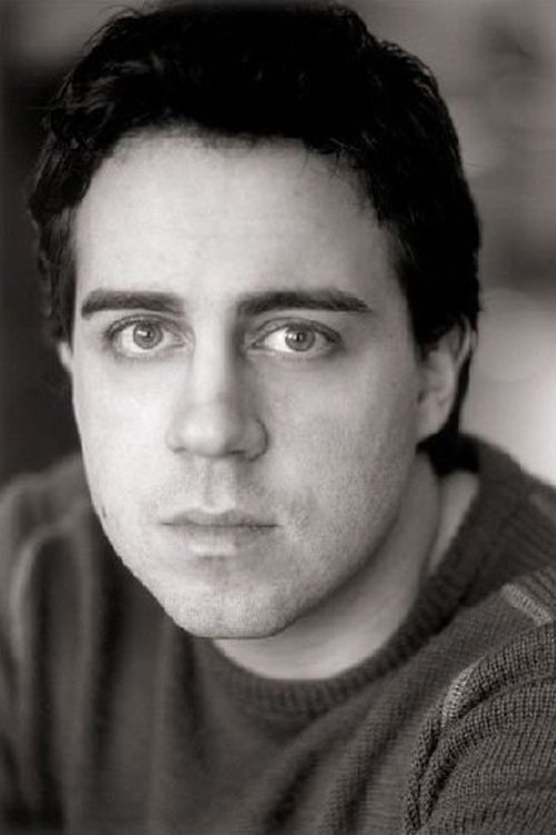 Josh Cohen as Chris