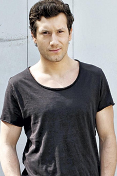 Felipe Pinto as Piñata