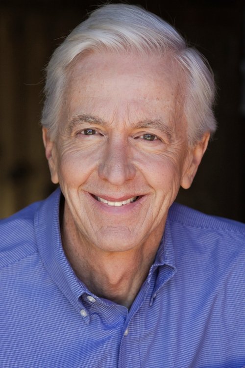 Nicholas Hormann as Logan Carver