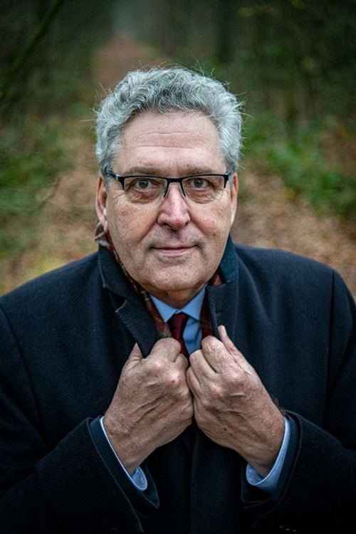 Henk Krol as 