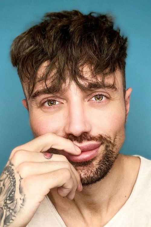 Tinus de Schunard as Dommer