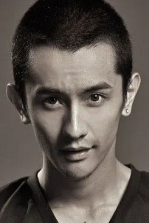 Kang Enhe as Zhan Zhaoron