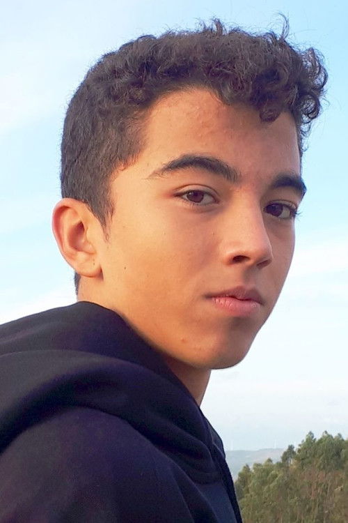 Tomé Ferreira as Tim