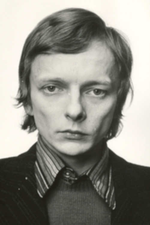 Juhan Viiding as Barkeep