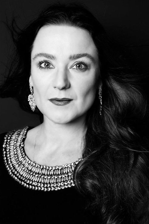 Aza Declercq as Mother