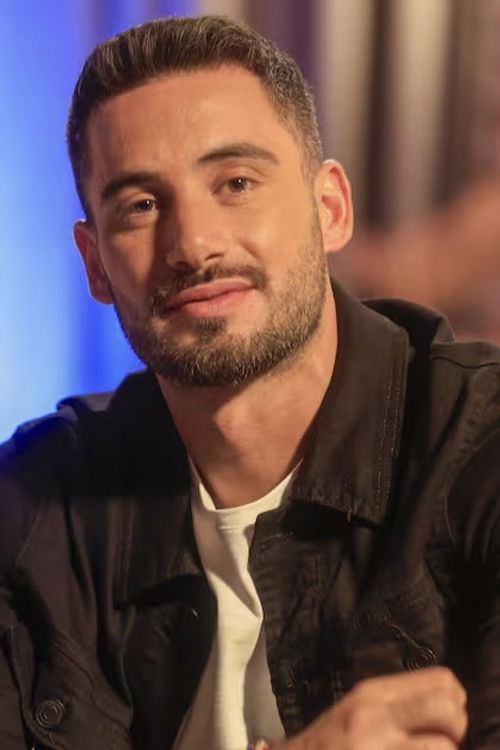 Nicolás Occhiato as Self - Host