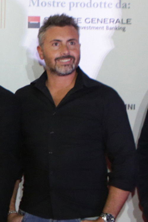 Giuseppe Calandriello as Lucas