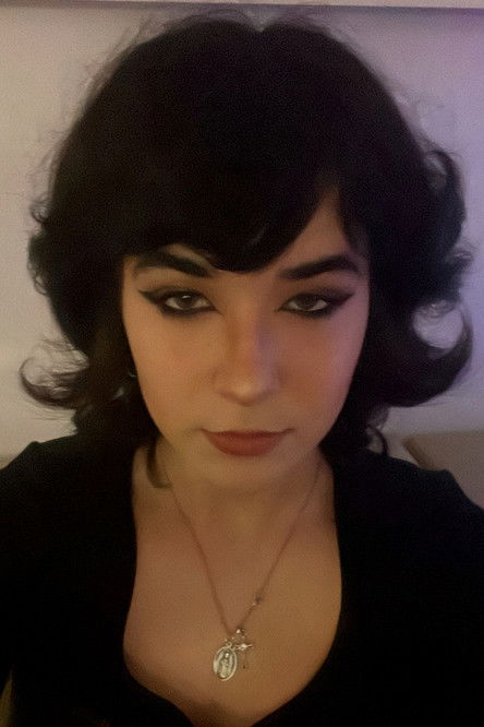 Nina Moretto as Hostage