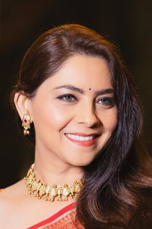 Sonalee Kulkarni as Hirkani