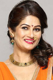 Resham Tipnis as Sharmila