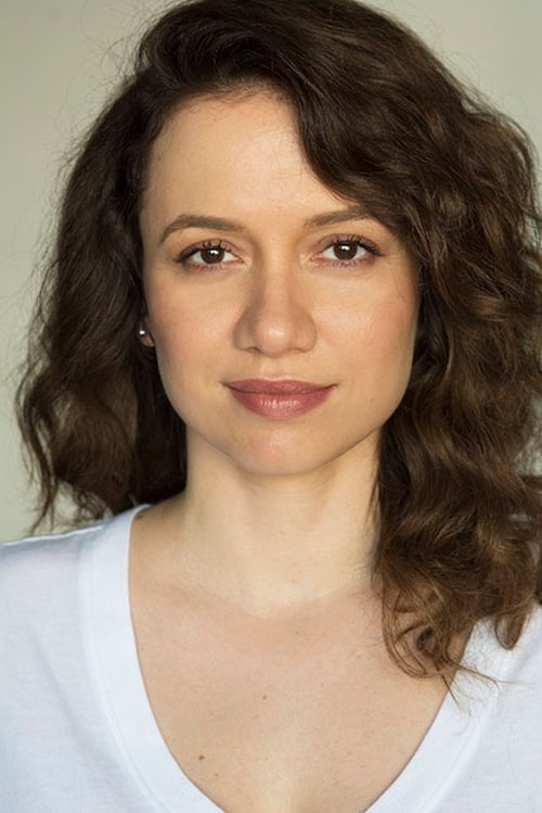 Cristina Lago as Vania