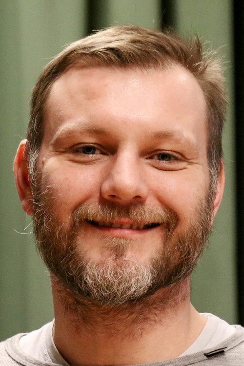 Agnar Jón Egilsson as Father-in-law