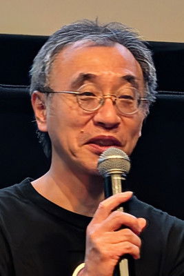 Kenji Imura as Father (voice)