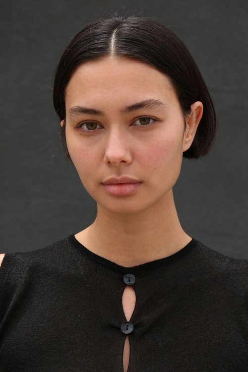Bridget Gao-Hollitt as Gabi Holzwarth