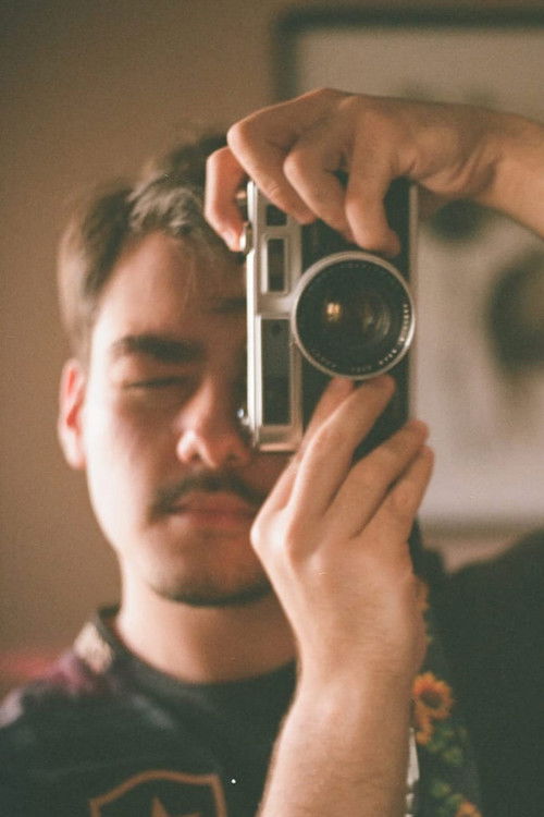 Miguel Racco as Getúlio Vargas