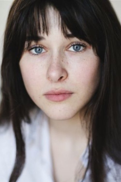 Fanny Fourgeaud as Nolwen Legendre