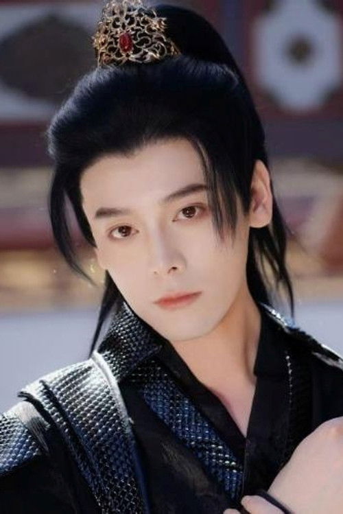 Li Mujie as 顾墨言