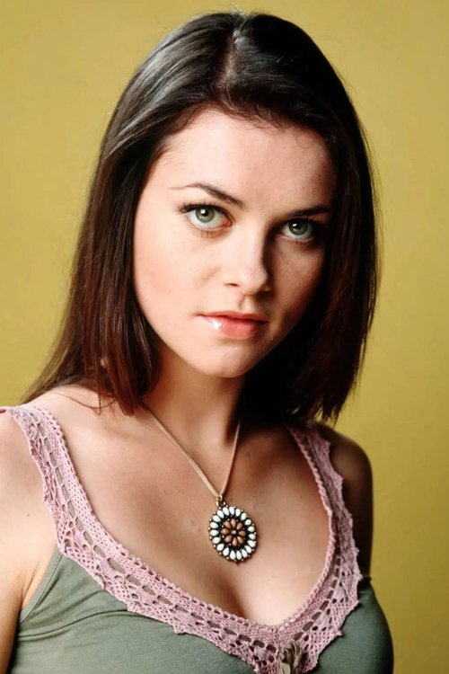 Holly Davidson as Jessica