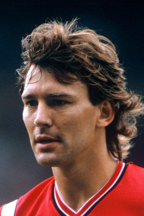 Bryan Robson as Self