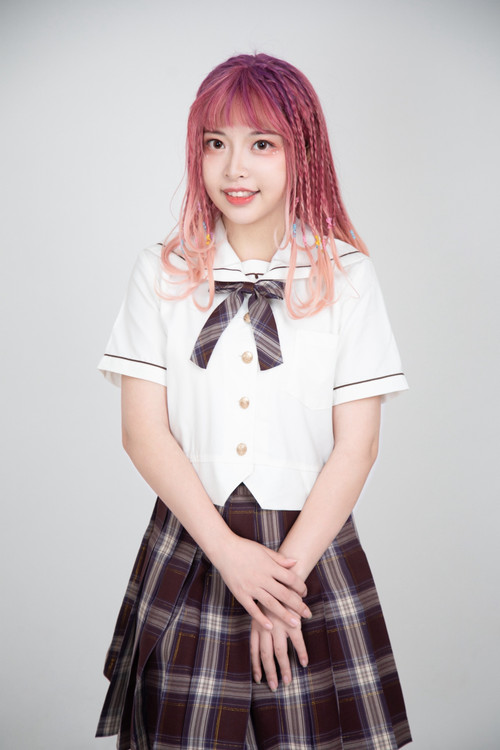 Meme Yan as Qing Lin(voice)