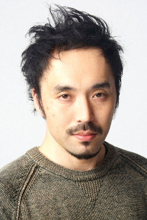 Takeshi Hayakawa as Hugo (voice)