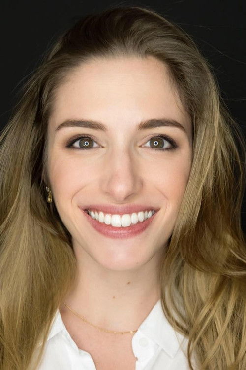 Clara Verdier as Gabi (32 anos)