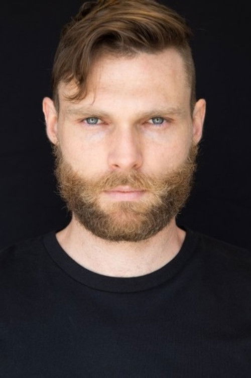 André Hendges as Heinrich