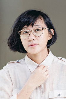 Shireen Seno as Photojournalist