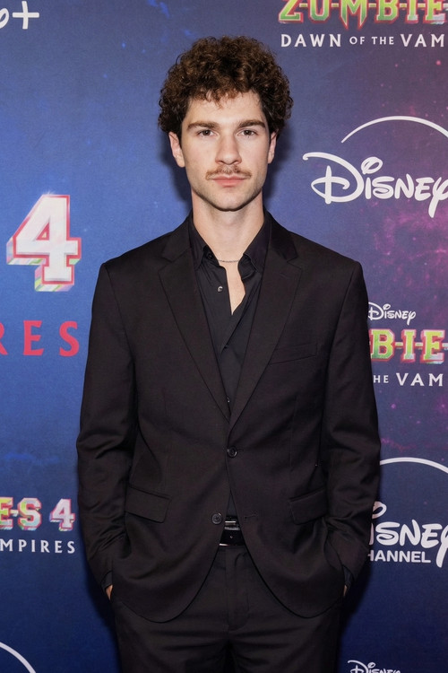 Noah Escott profile photo