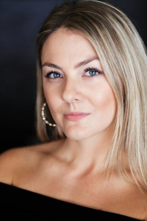 Maria Louis as Margaret Ampthill