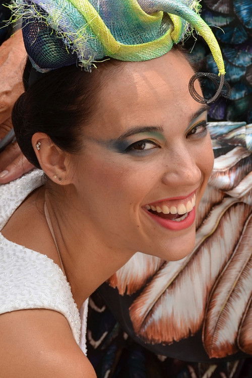 Emi Vauthey as La Libellule