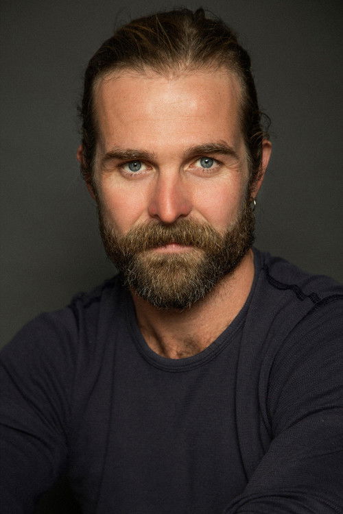 Kevin Kiernan-Molloy as Man in Car