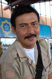 August Melasz as Wisnu Salam