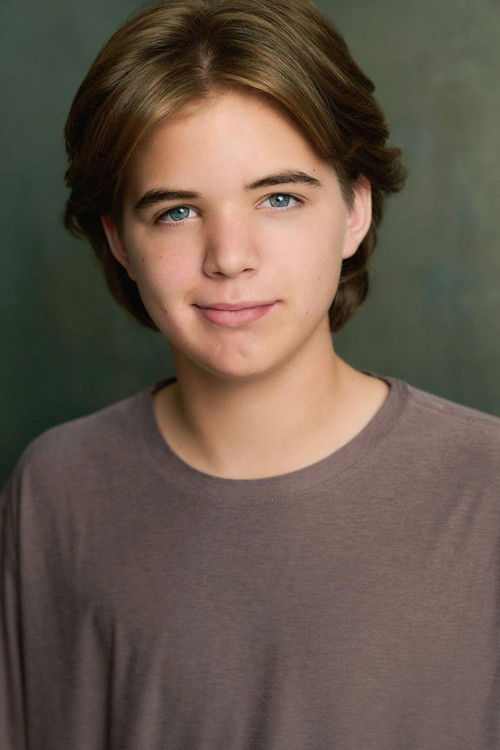 Luke Lowe as Melman (voice)